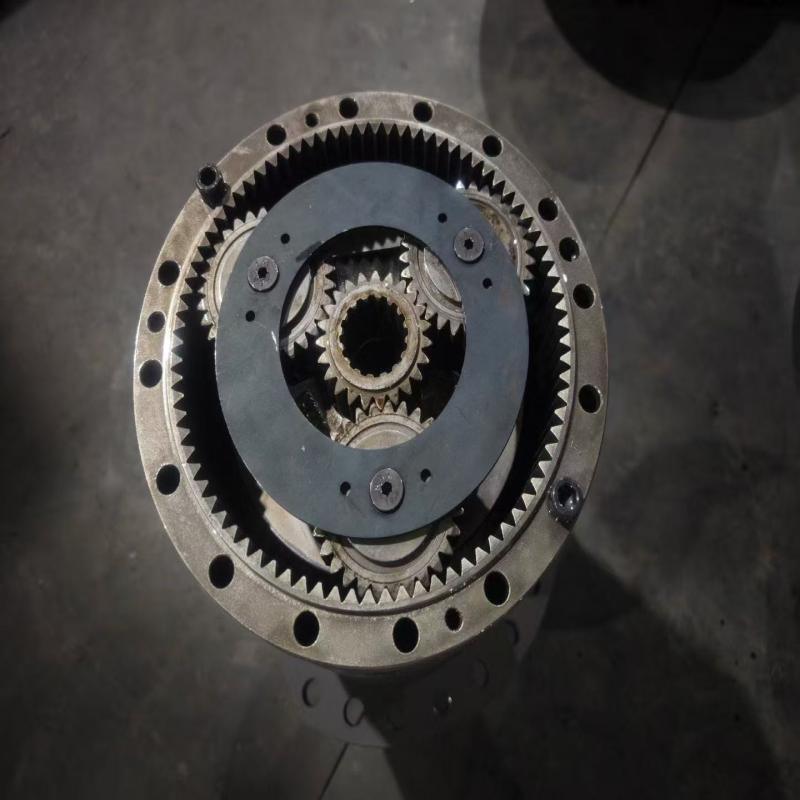DX500 Excavator  130426-00024  Machinery Parts OEM Swing Motor Gearbox To Reduce Speed