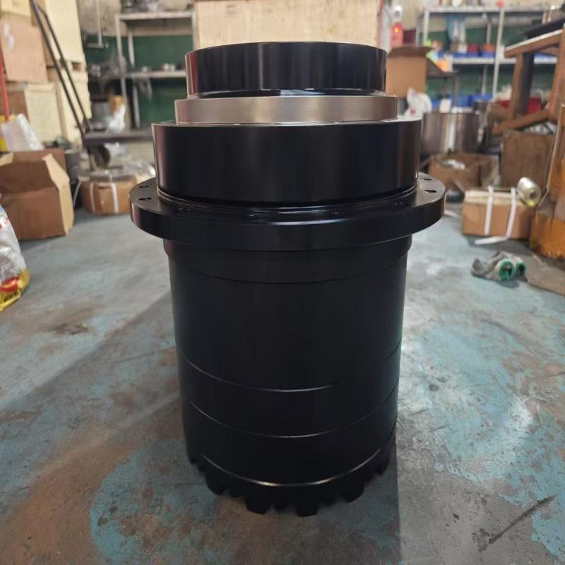 E120B Travel Reduction Motor Assembly Hitachi Final Drive Motor Excavator Machinery Parts
