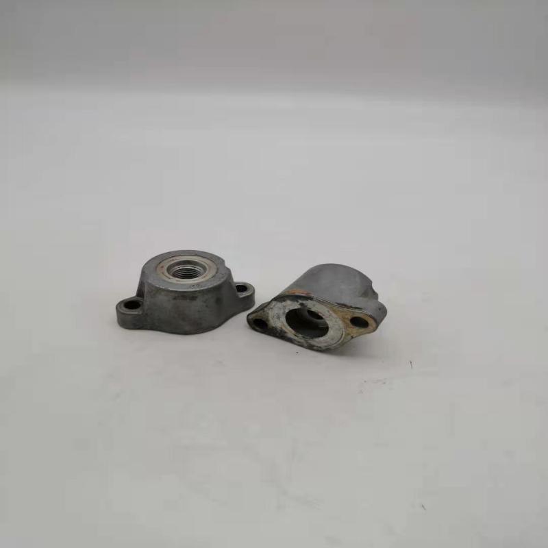 Hitachi Excavator Main Control Valve Distribution Valve Drain Pin Cover for ZAX70 ZAX200 Safety Valve Aluminum Iron Cover
